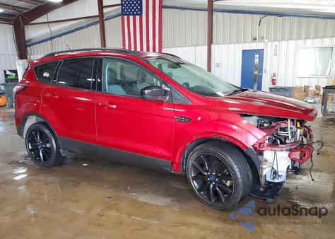 2018 Ford Escape Se из США, поврежденный, VIN 1FMCU9GDXJUA78144